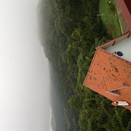 Green Mountains Hotel Monte Verde  Exterior photo